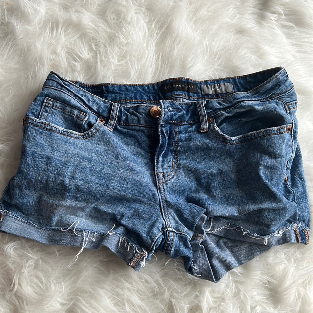 blue jean shorts, Aéropostale size 6